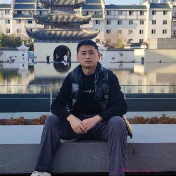 31岁岁湖北单身帅哥 - 牡丹江吉缘网